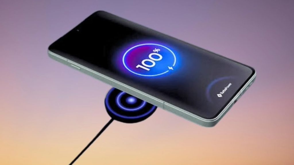 Motorola Edge 70 Max charging
